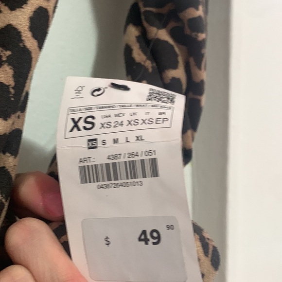 Black and brown cheetah/leopard print dress from Zara🤎🐆 - Picture 2 of 3